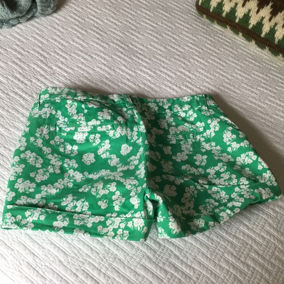 Shorts - Picture 2 of 5